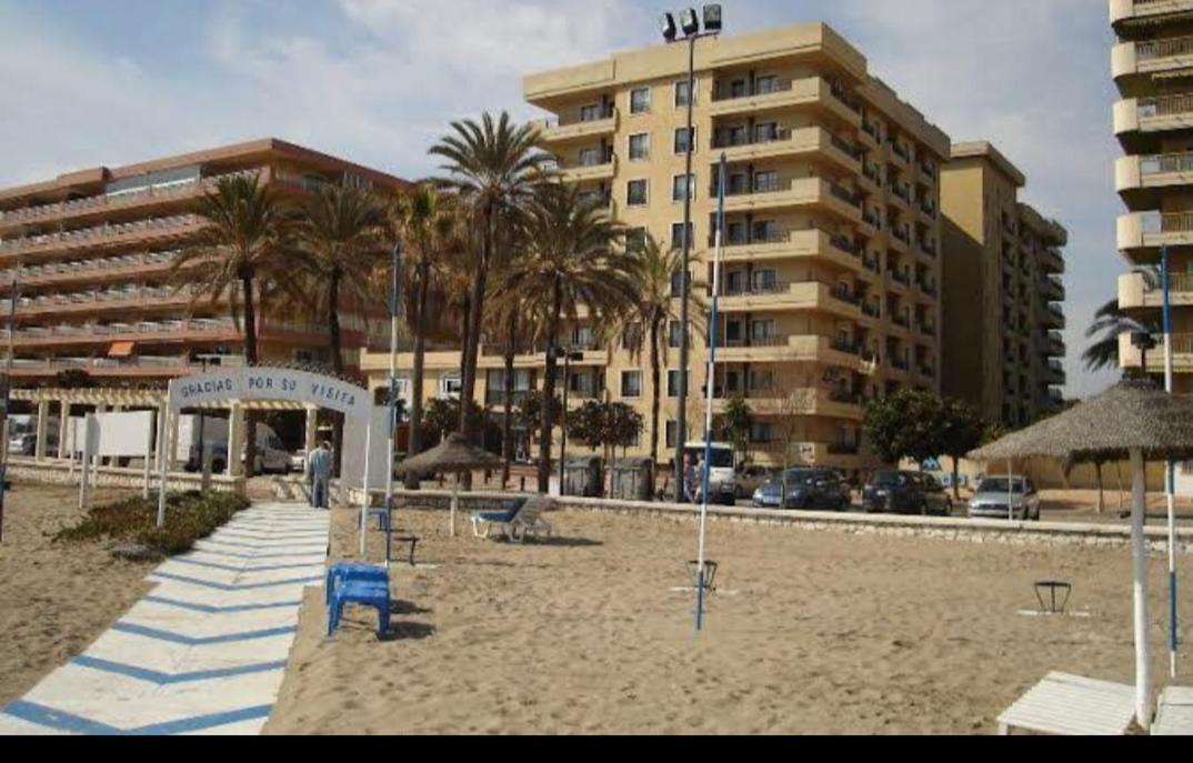 Apartamento Ronda 4 Boliches Primera Linea De Playa Fuengirola Exterior photo